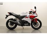 YAMAHA R125
