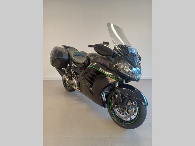 kawasaki - 1400-gtr