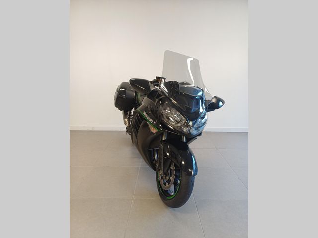 kawasaki - 1400-gtr