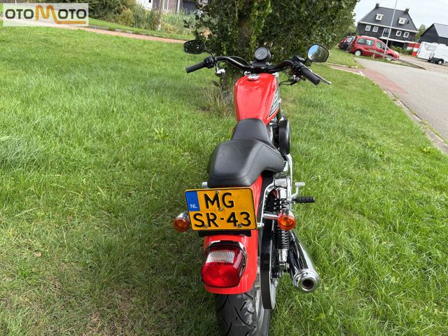 harley-davidson - sportster-xl-883-r