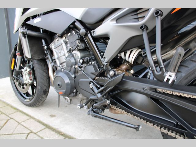 ktm - 790-duke