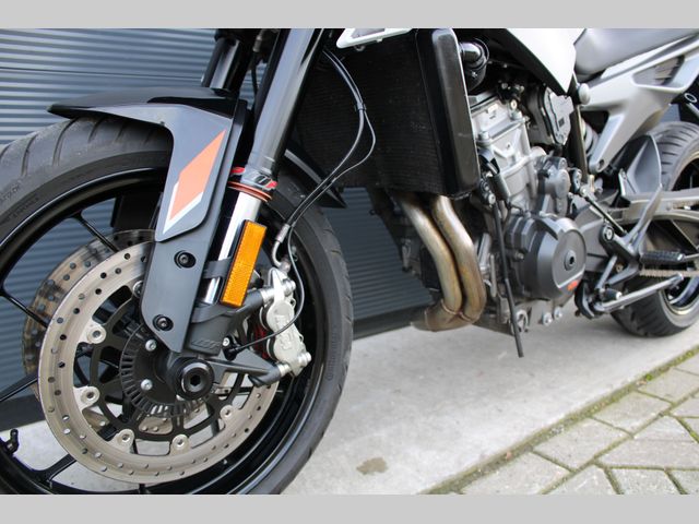 ktm - 790-duke