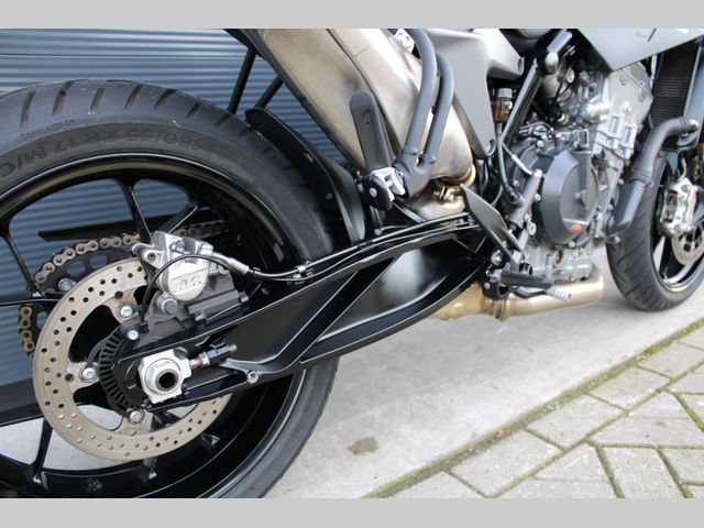 ktm - 790-duke