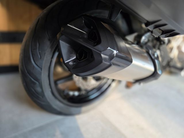 kawasaki - versys-1000-abs