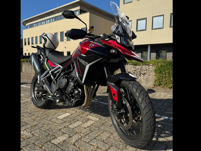 triumph - tiger-900-gt-pro