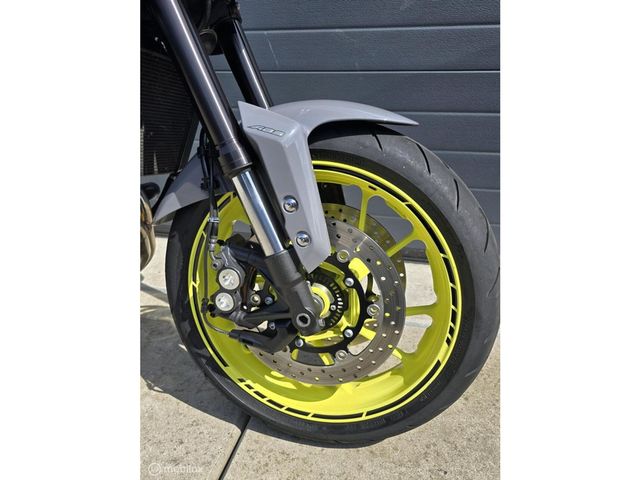 yamaha - mt-09-abs
