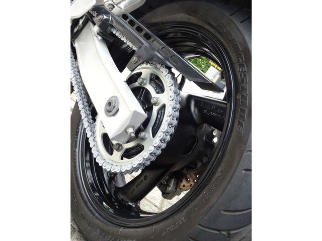 yamaha - fzs-600-fazer