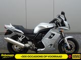 YAMAHA FZS 600 FAZER