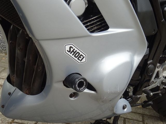 yamaha - fzs-600-fazer