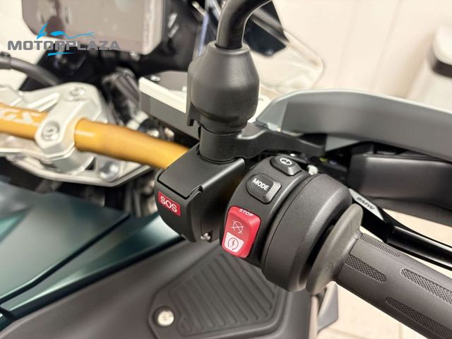 bmw - r-1300-gs-adventure