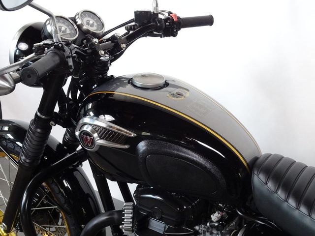 kawasaki - w800-special-edition