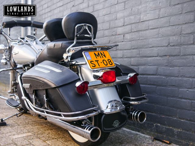 harley-davidson - road-king-classic-flhrci