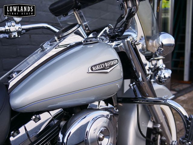harley-davidson - road-king-classic-flhrci