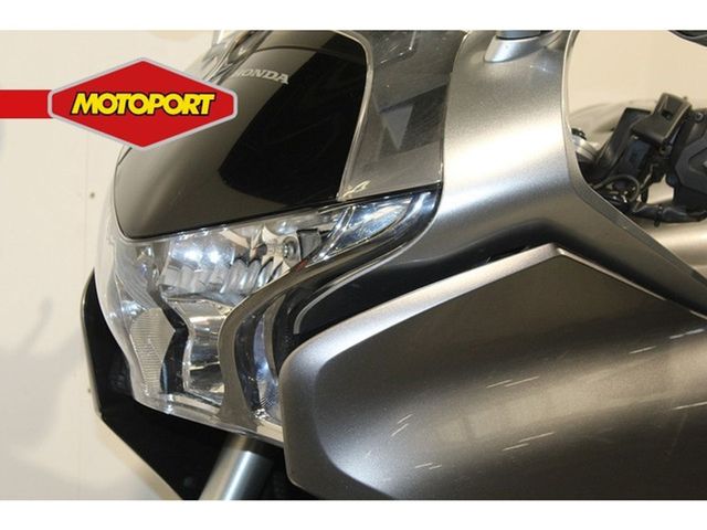 honda - vfr-1200-f-dct