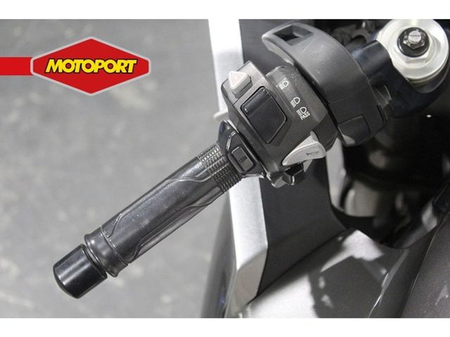 honda - vfr-1200-f-dct