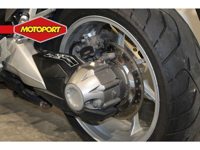 honda - vfr-1200-f-dct