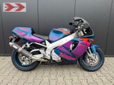 YAMAHA YZF 750 R
