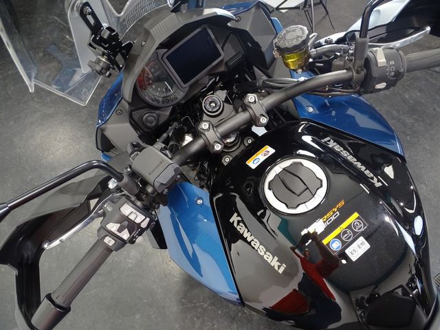 kawasaki - versys-1100-s
