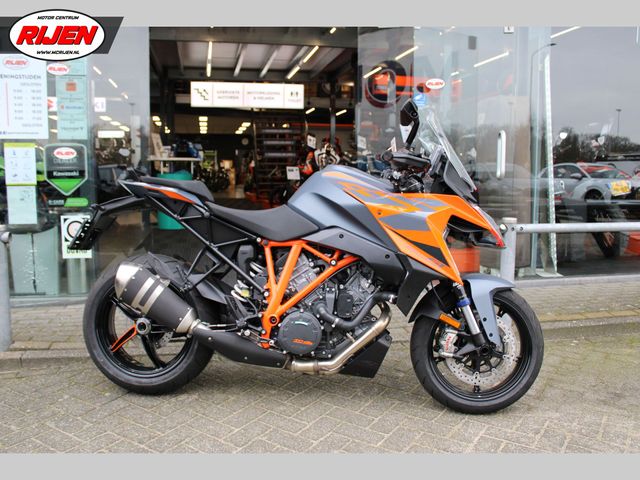 ktm - 1290-super-duke-gt