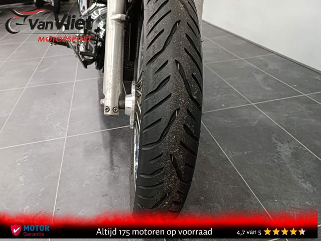 honda - vt-750--dc-black-widow