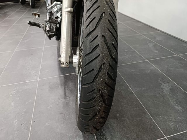honda - vt-750--dc-black-widow