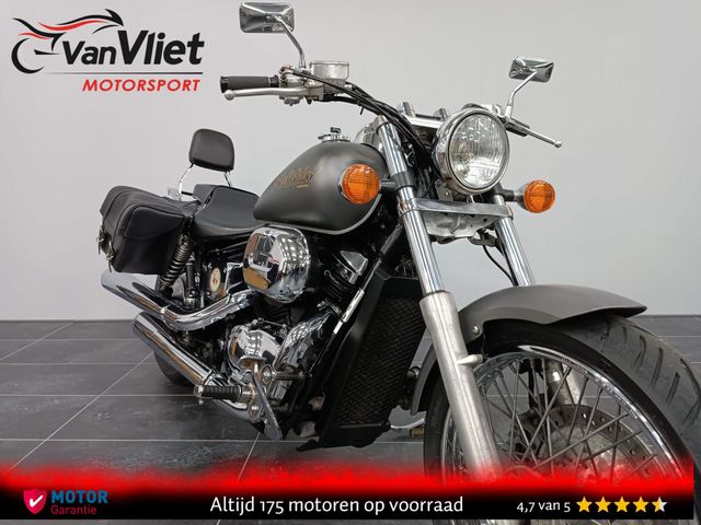 honda - vt-750--dc-black-widow