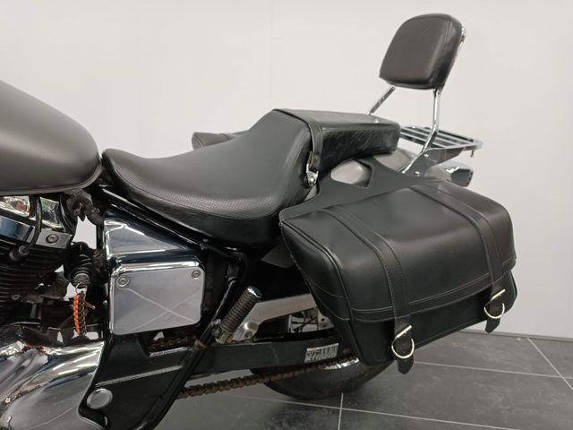 honda - vt-750--dc-black-widow