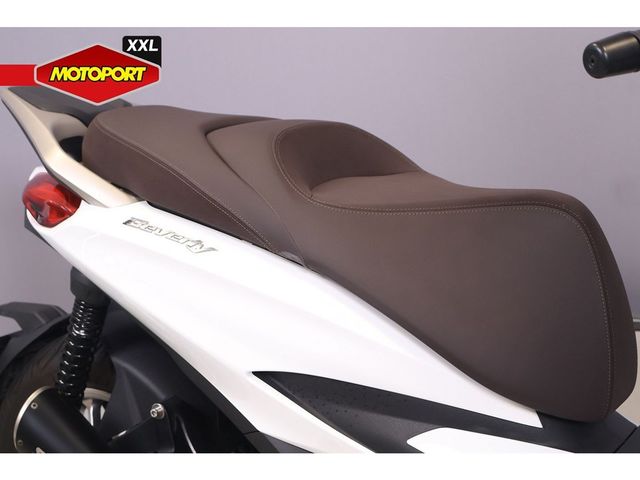 piaggio - beverly-400