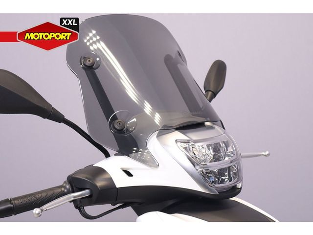 piaggio - beverly-400