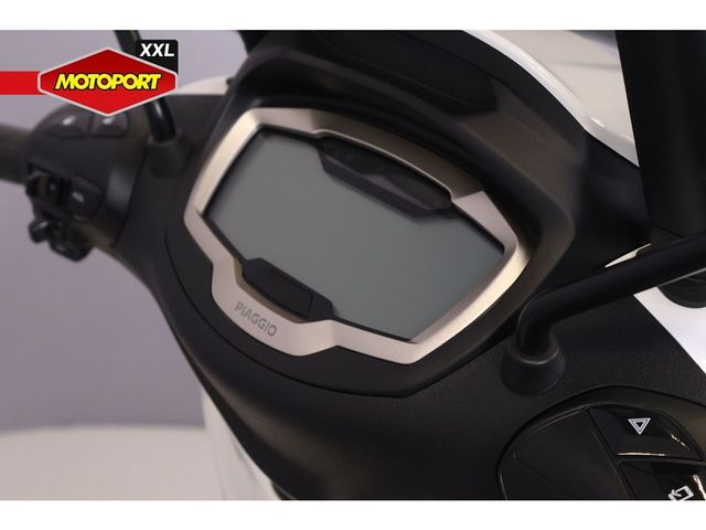 piaggio - beverly-400