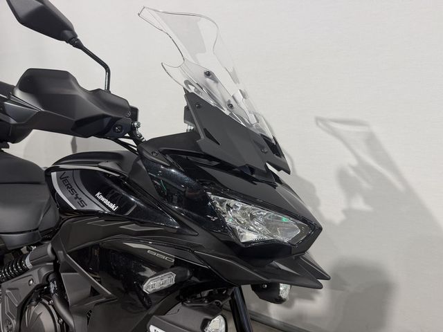 kawasaki - versys-650-grand-tourer