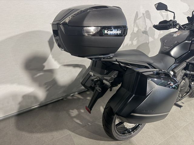 kawasaki - versys-650-grand-tourer