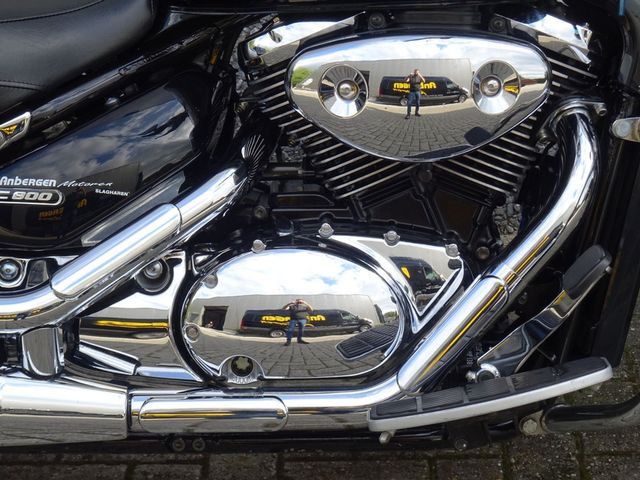 suzuki - c-800-intruder