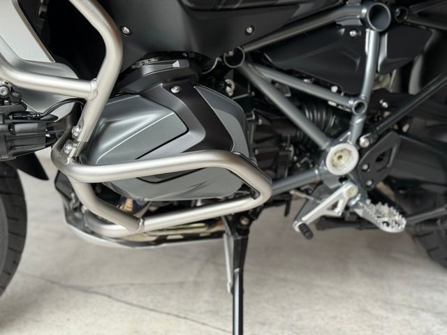 bmw - r-1250-gs-adventure