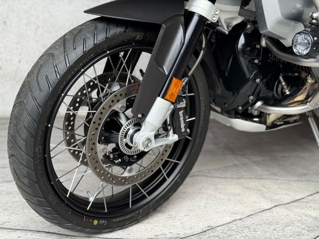 bmw - r-1250-gs-adventure