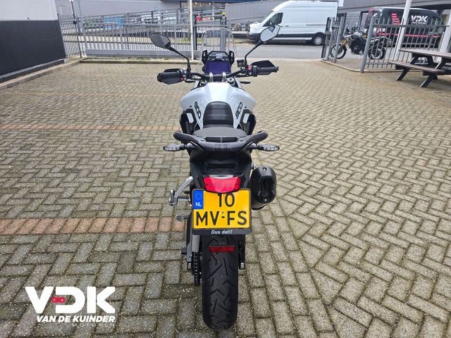 triumph - tiger-900-gt-pro