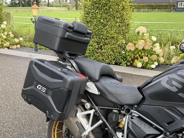 bmw - r-1250-gs