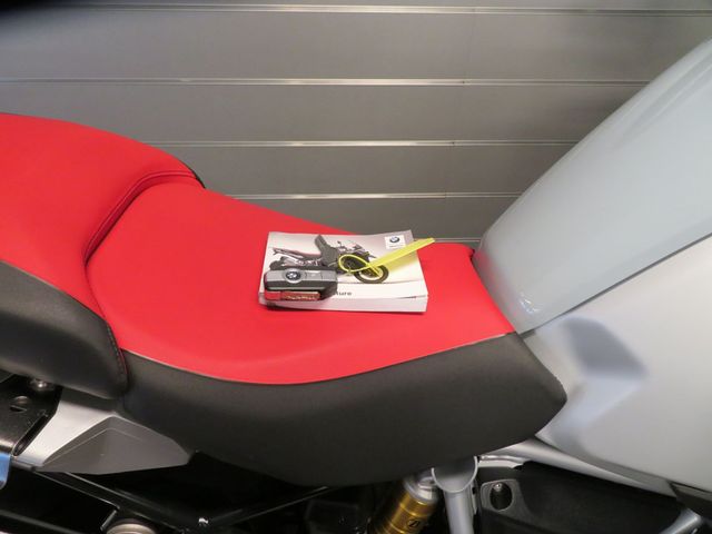 bmw - r-1250-gs-adventure