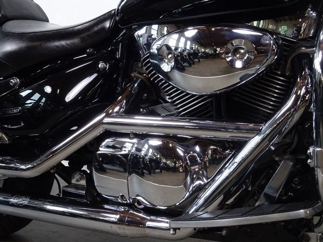 suzuki - c-1500-lc-intruder
