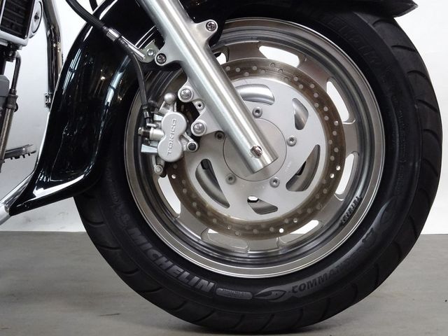 suzuki - c-1500-lc-intruder