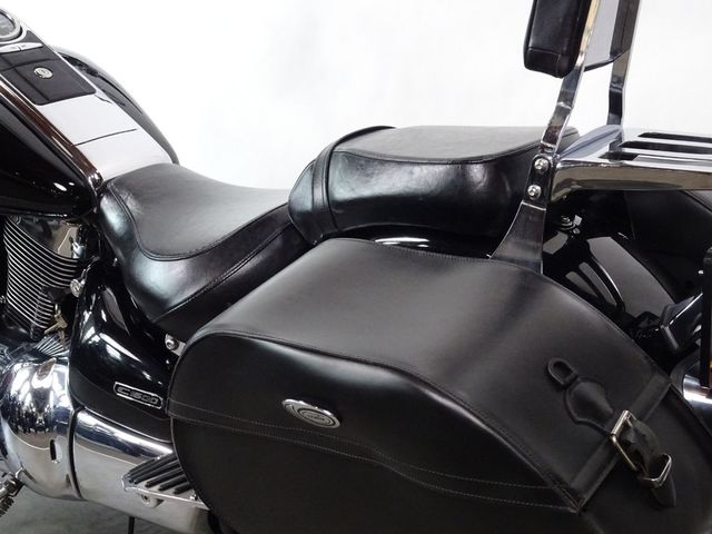 suzuki - c-1500-lc-intruder