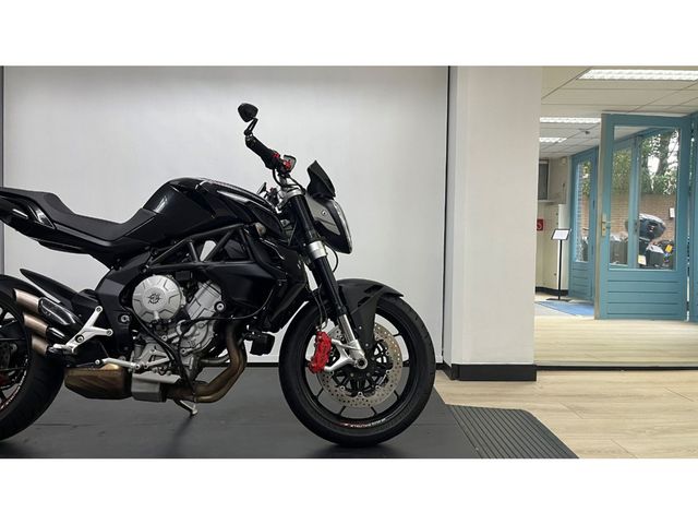 mv-agusta - brutale-675