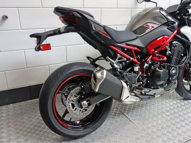 kawasaki - z900-70kw