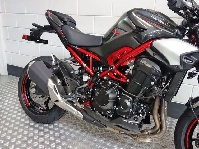 kawasaki - z900-70kw