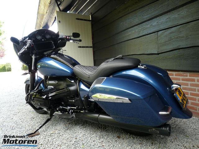 bmw - r-18-b