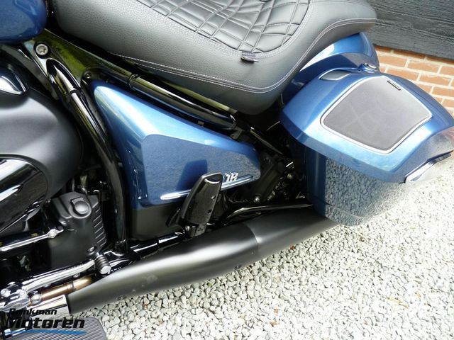 bmw - r-18-b