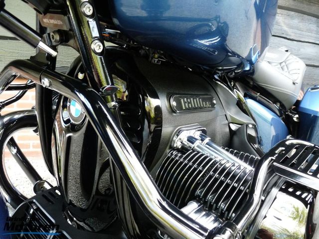bmw - r-18-b