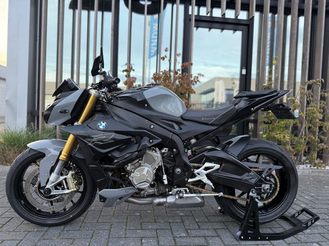 bmw - s-1000-r