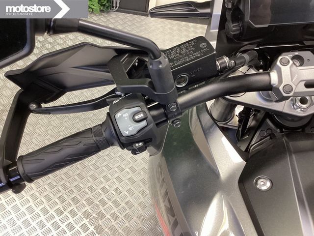 suzuki - v-strom-1050