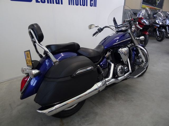yamaha - xvs-1300-a-midnight-star